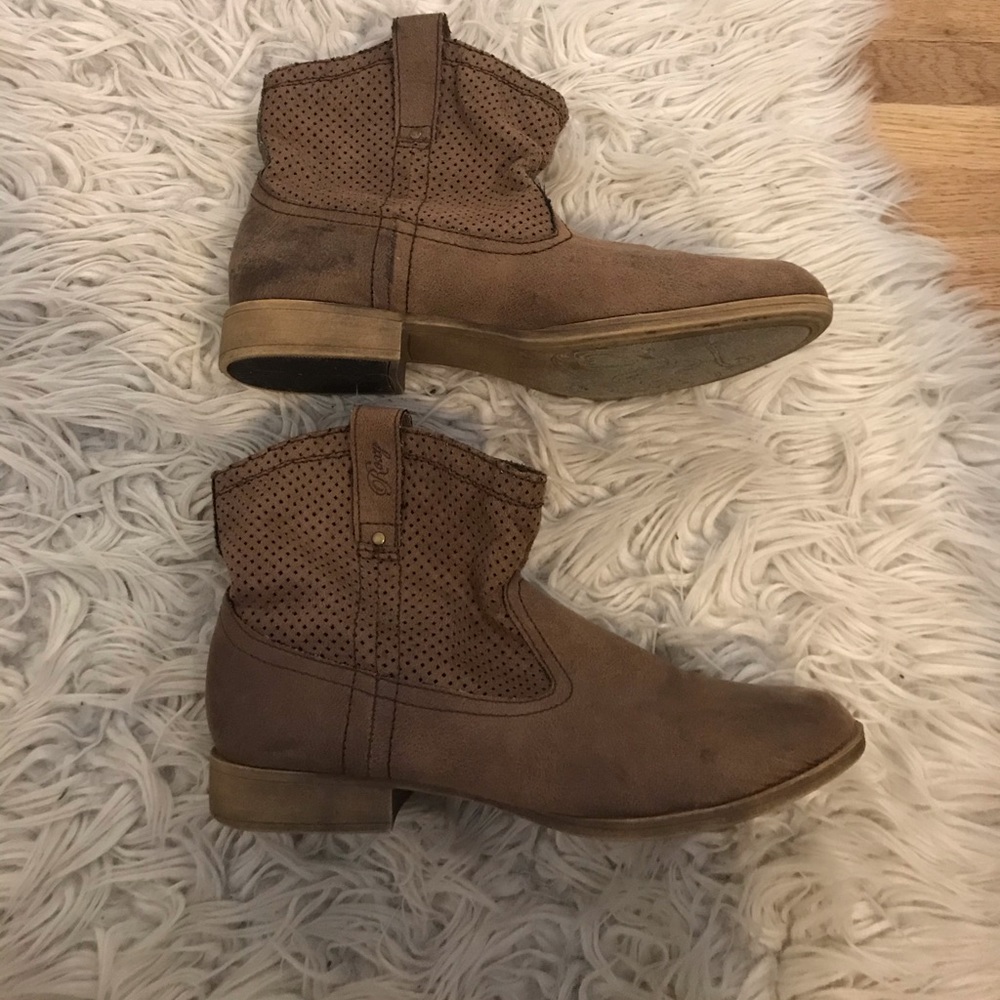 Roxy ankle western booties